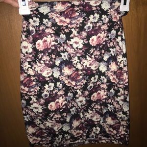 Floral mini skirt